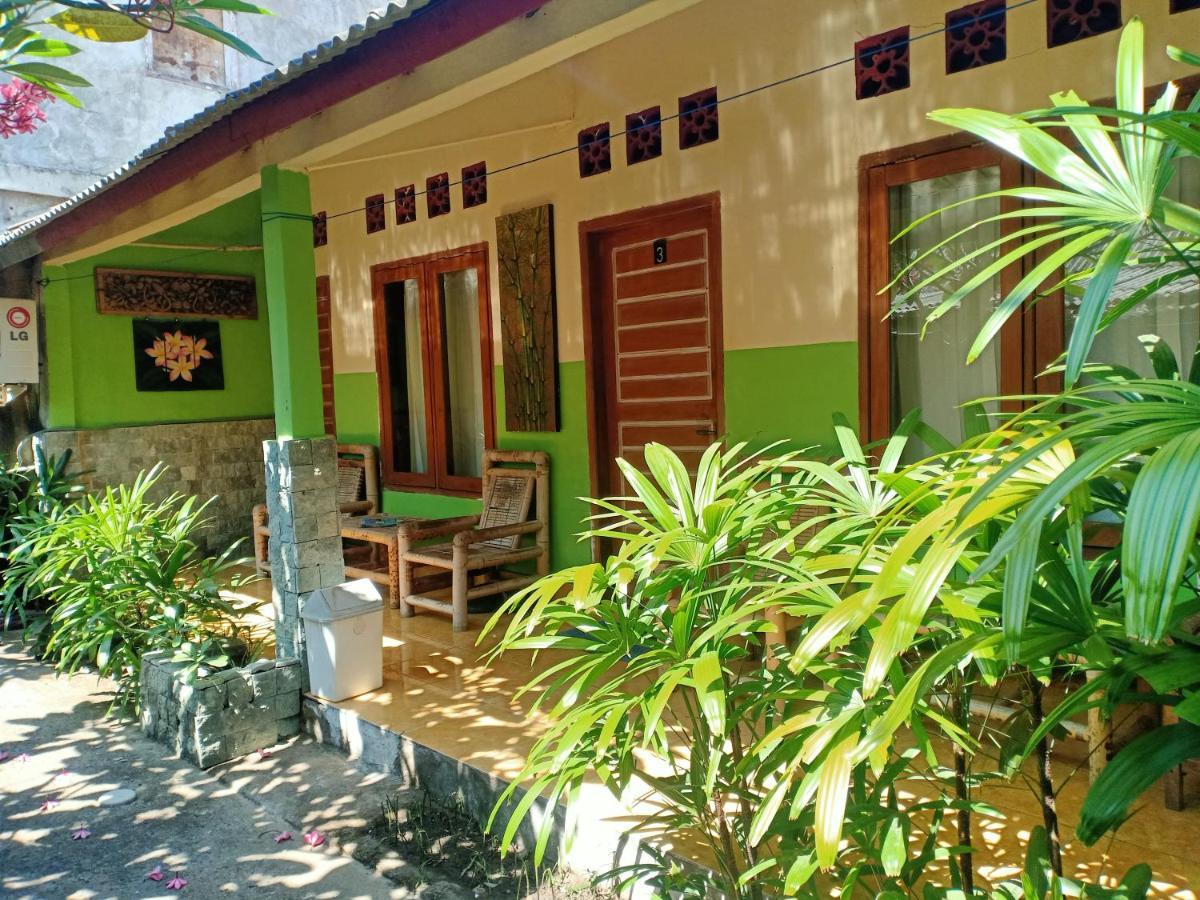 Izzi Homestay Τζίλι Τραγουανγκάν Εξωτερικό φωτογραφία