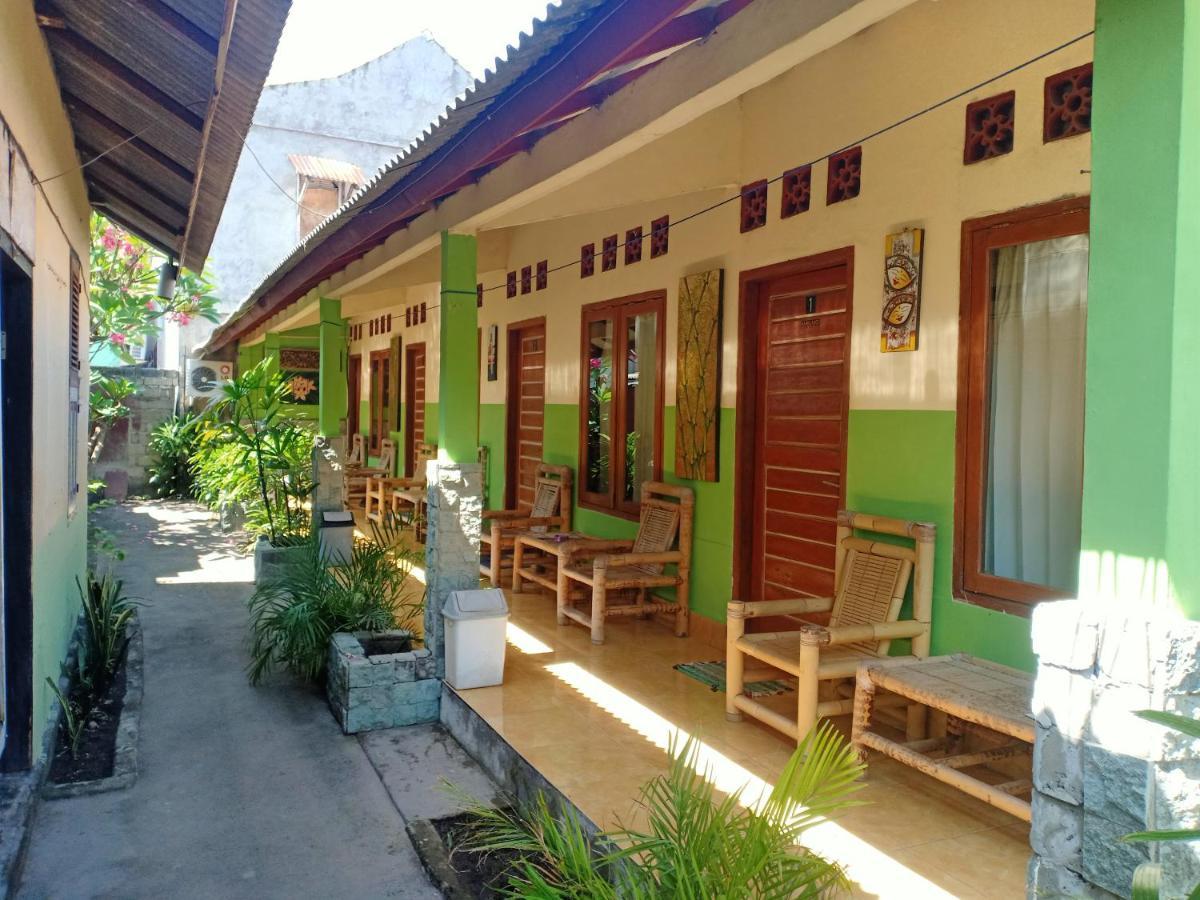 Izzi Homestay Τζίλι Τραγουανγκάν Εξωτερικό φωτογραφία