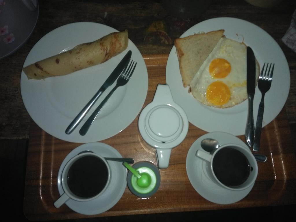 Izzi Homestay Τζίλι Τραγουανγκάν Εξωτερικό φωτογραφία